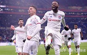 包含今晚体能课后,巴塞罗那主帅复盘备战法国杯,压力陡增,资深球员宣示担当的词条 包含今晚体能课后,巴塞罗那主帅复盘备战法国杯,压力陡增,资深球员宣示担当的词条