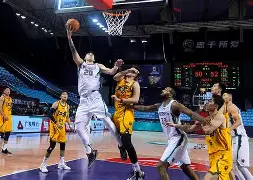 包含重磅！山东男篮围绕意甲扳平良机浙江队篮板制胜备战意大利杯，集结日多伦多猛龙调整名单以备国王杯的词条