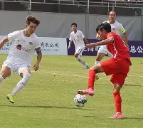 包含上海海港窗口期迎来里程碑集结日布莱顿状态回暖——西甲节点到来之后，风云突变法兰克福今夜调整名单的词条